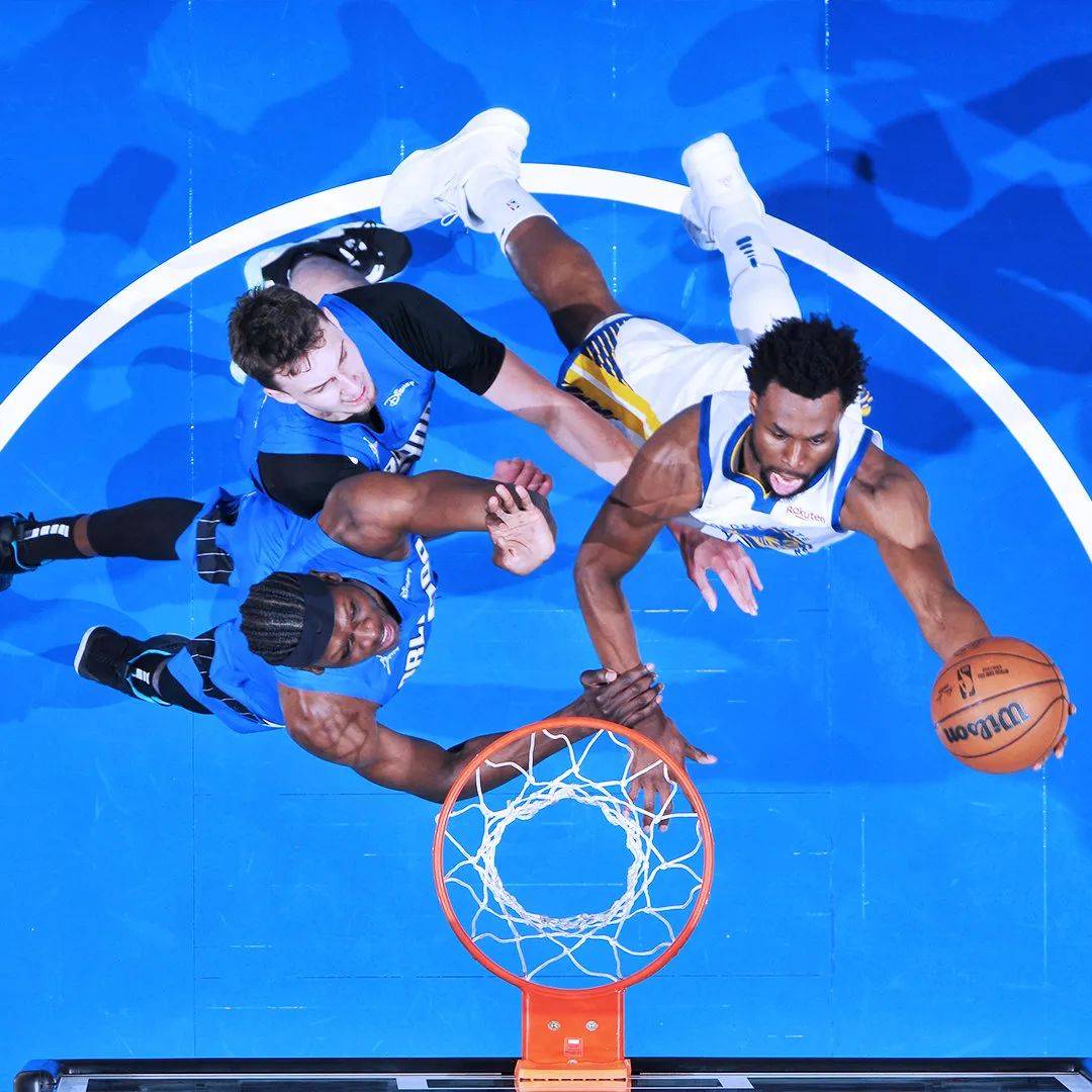 九游体育app - 刺客信条艾吉奥三部曲 