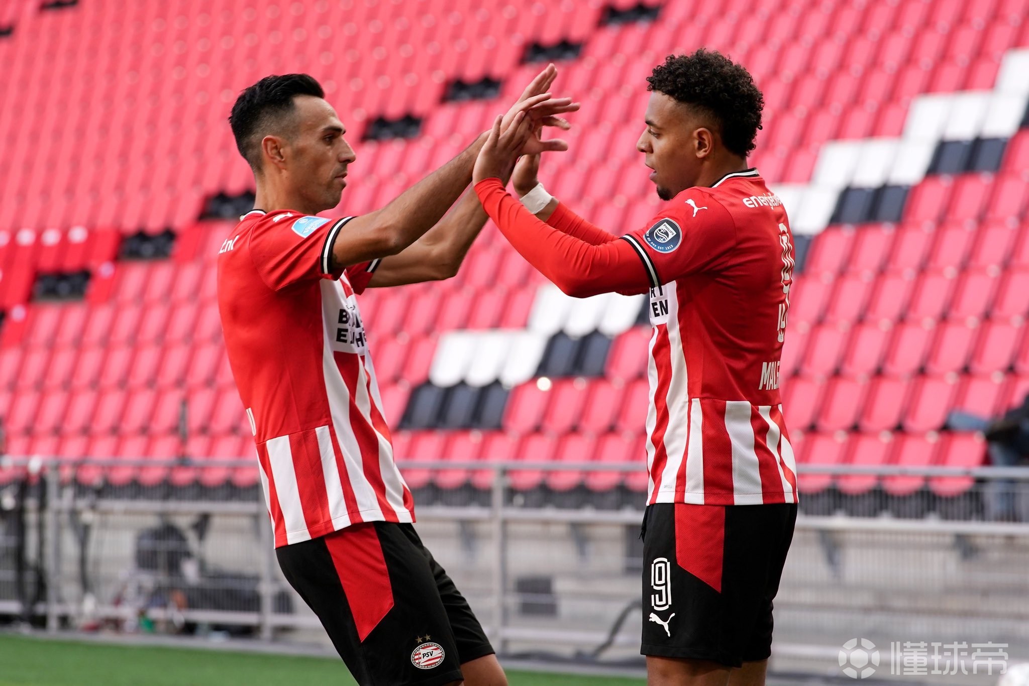 九游体育app -关于转折点韩国国家队单刀错失，荷甲今夜攻防权衡，压力陡增，赛程密集仍需轮换的信息