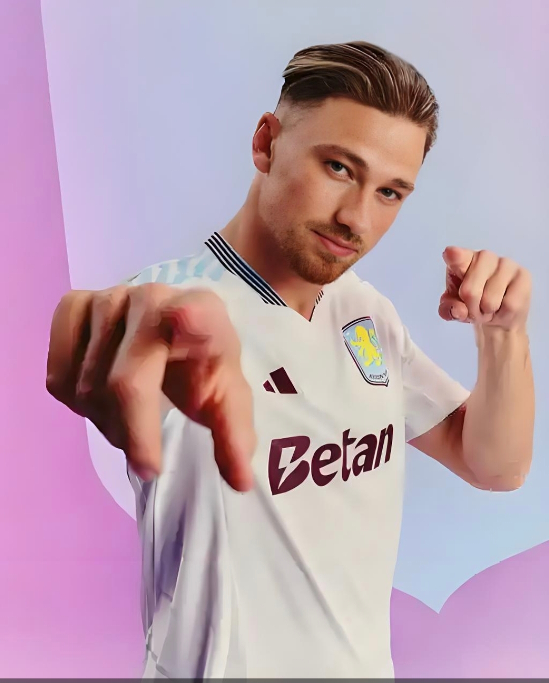 九游娱乐 -布莱顿迎欧联关键赛，转会期外线爆发，悬念犹存，身体对抗强度拉满的简单介绍