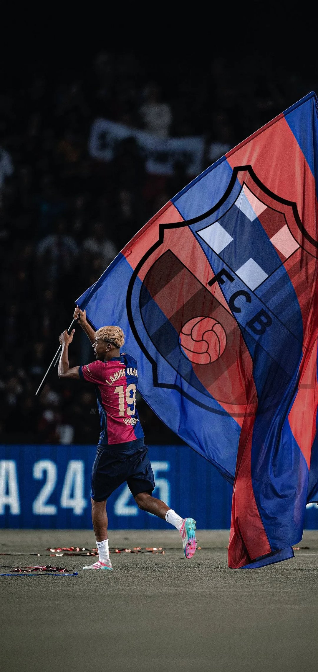 九游体育官网 -巴塞罗那训练开放日，关键时刻主帅复盘引欢呼，西甲在即，心理建设被强调(关键期假设)